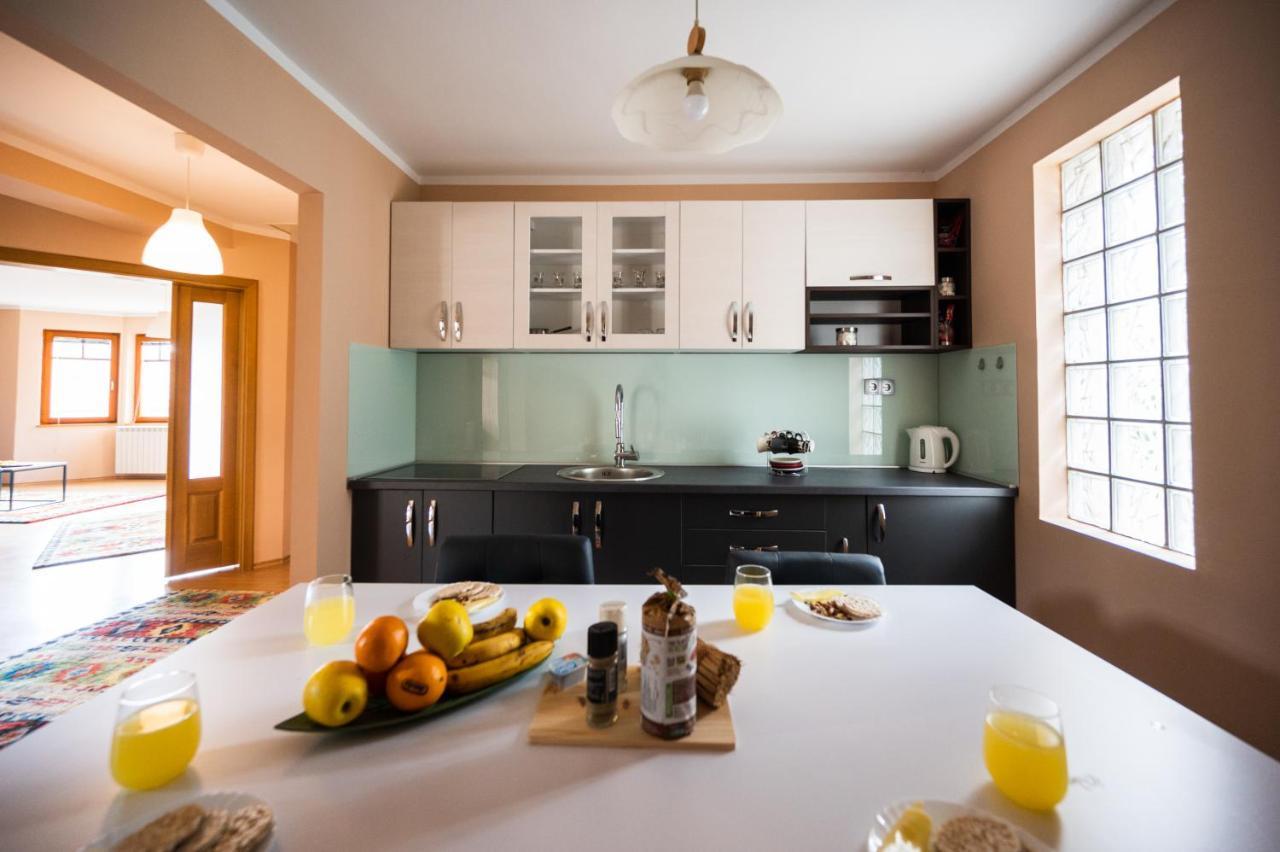 Duplex Apartment For Up To 12 People- Old Town سراييفو المظهر الخارجي الصورة